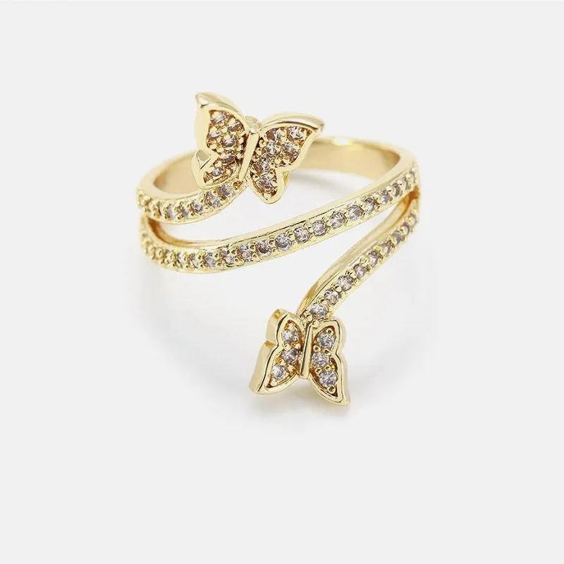 Fáinne Álainn Ainmhithe Féileacán Lámhdhéanta