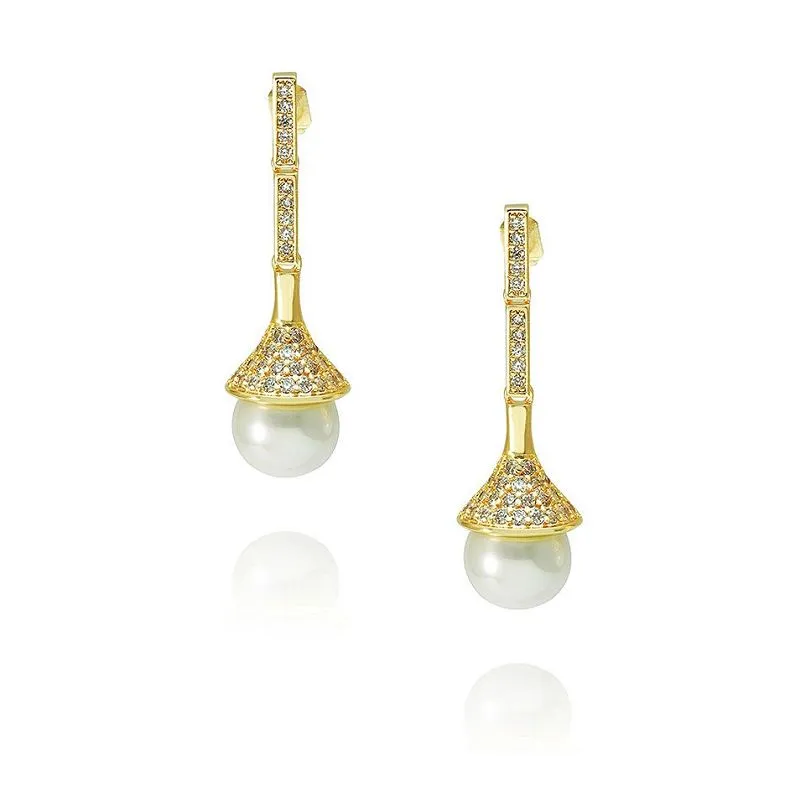 Crochta Pearl Earring Mór