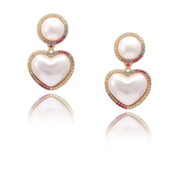 Croí Múnlaithe Shell Péarla Earring Drop