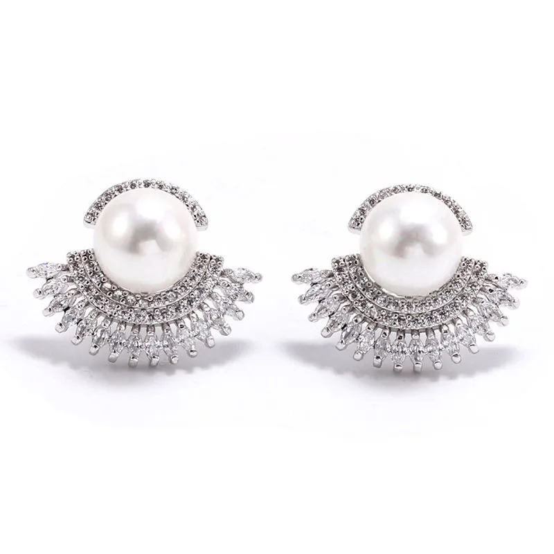 Róidiam Plátáilte Shell Earring Pearl
