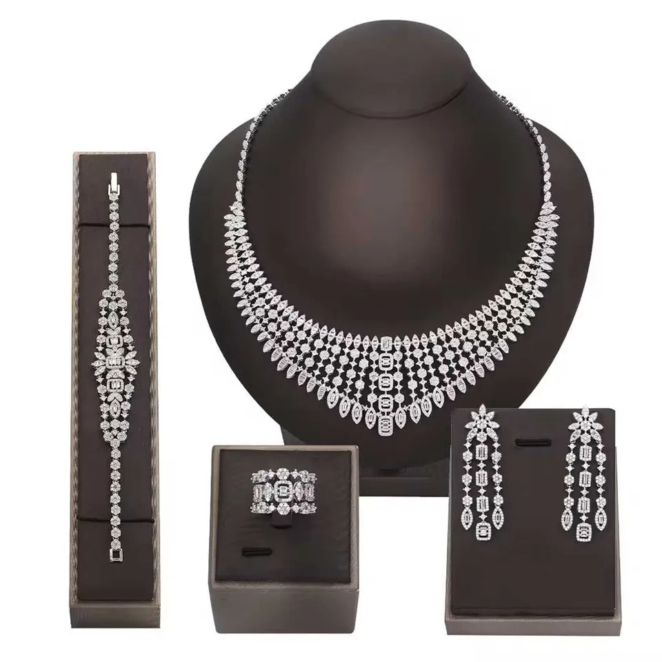 Seiteanna Só Seodra Bainise Criostail